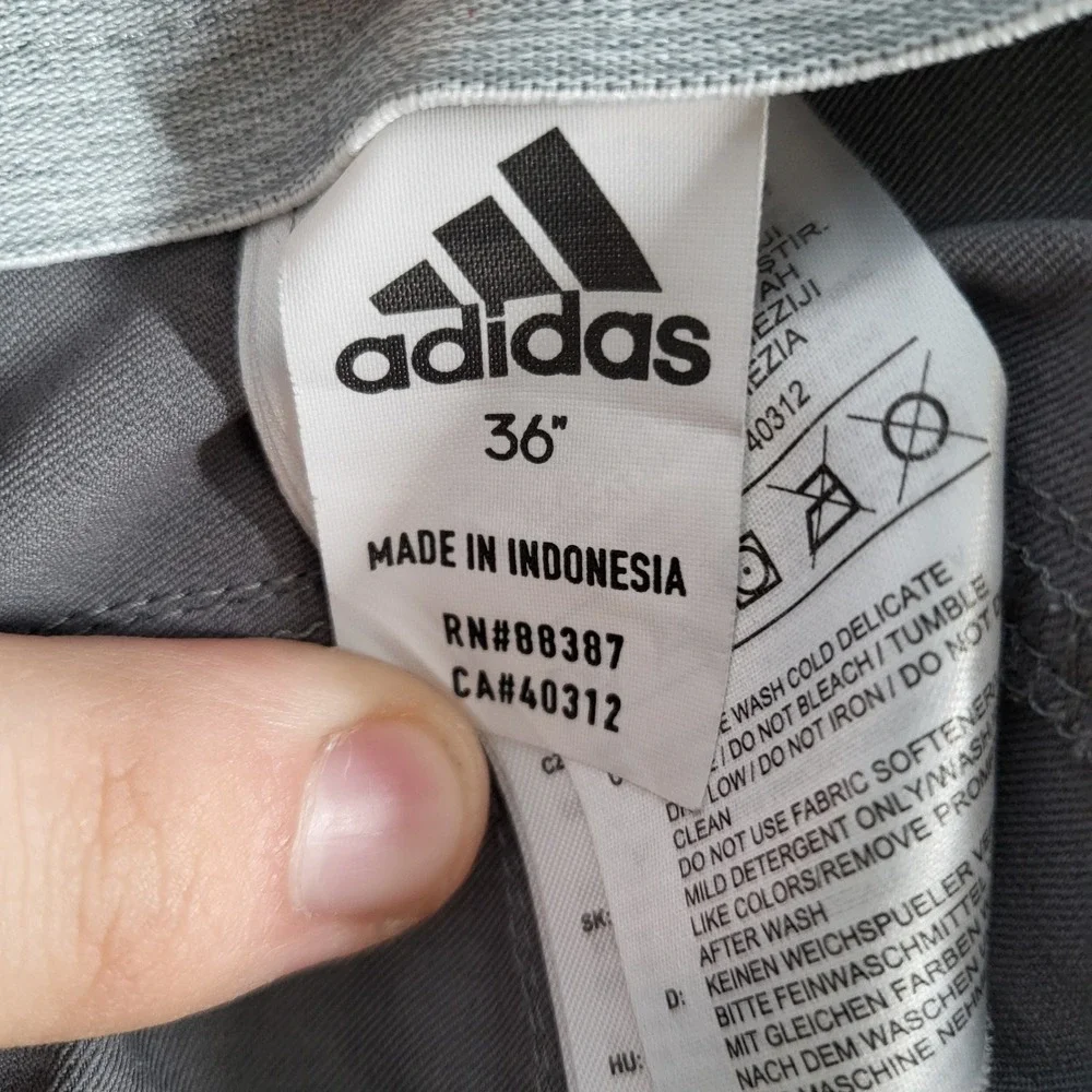 Adidas Golf Shorts‎ Men's 36 Gray Flat Front Performance Casual Athletic